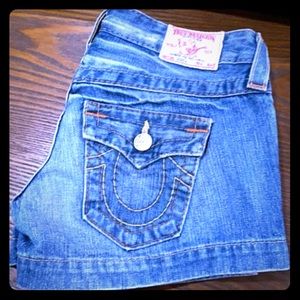 True region shorts!!!